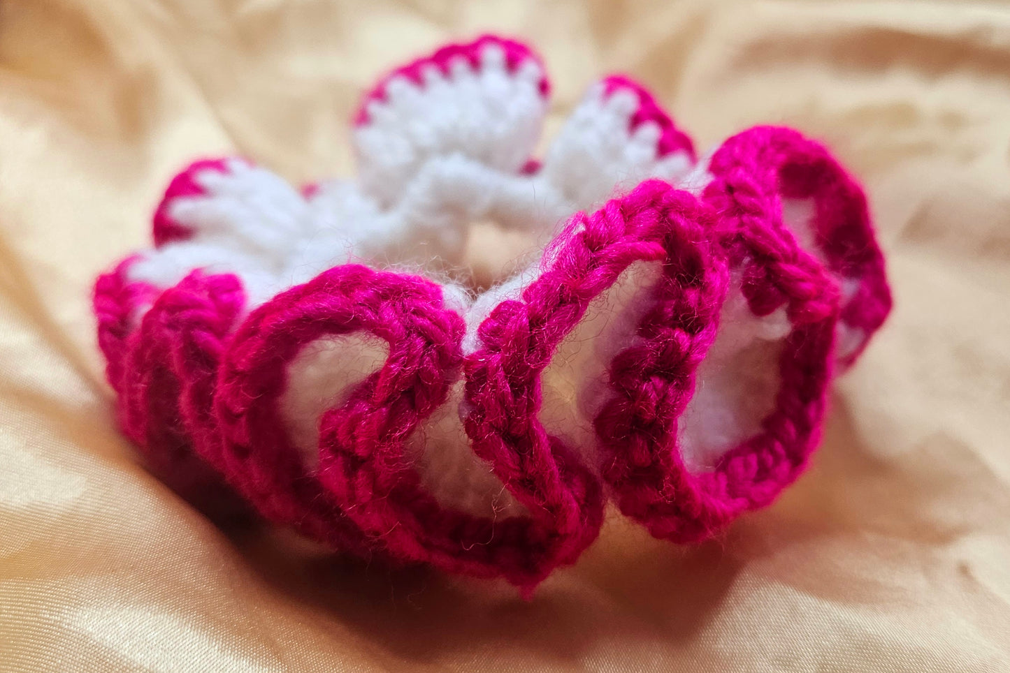 Pink edge Scrunchie
