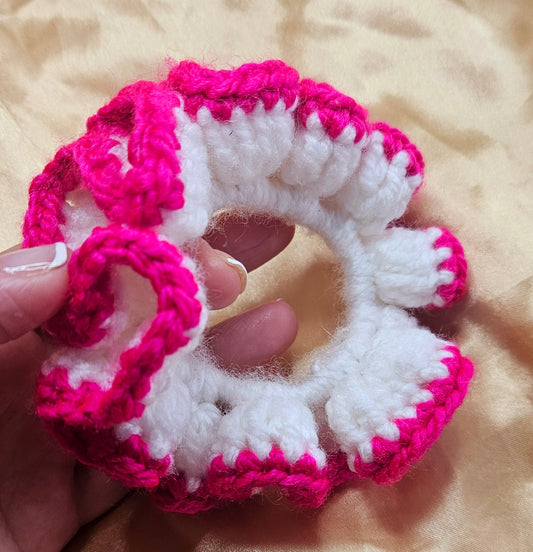 Pink edge Scrunchie